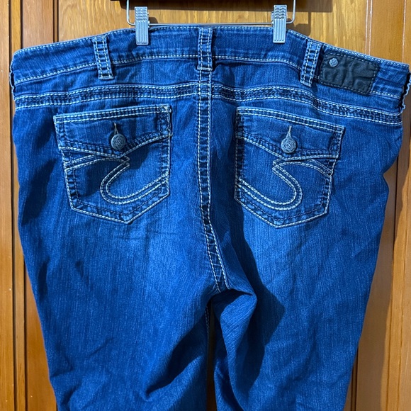 Silver Suki Skinny  Blue Jeans - Picture 2 of 5